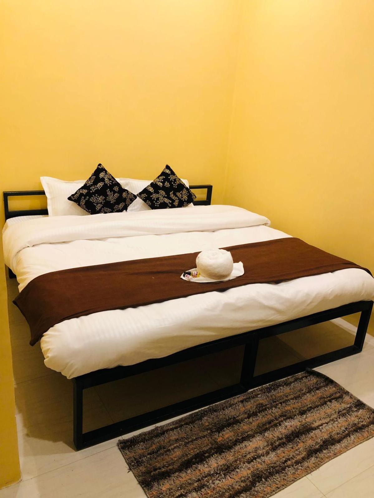 Hotel The Madaar House Varanasi Exterior foto